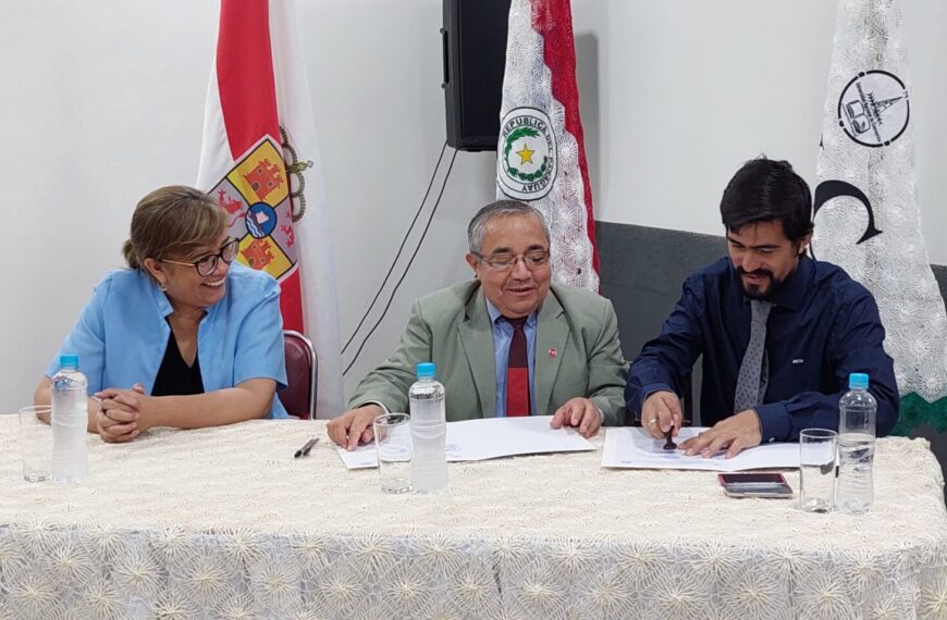 FIRMA DE CONVENIOS CON INSTITUCIONES EDUCATIVAS